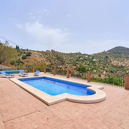 Casa Encinas Vakantiehuis Sayalonga
