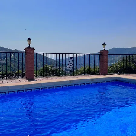 Casa Encinas *