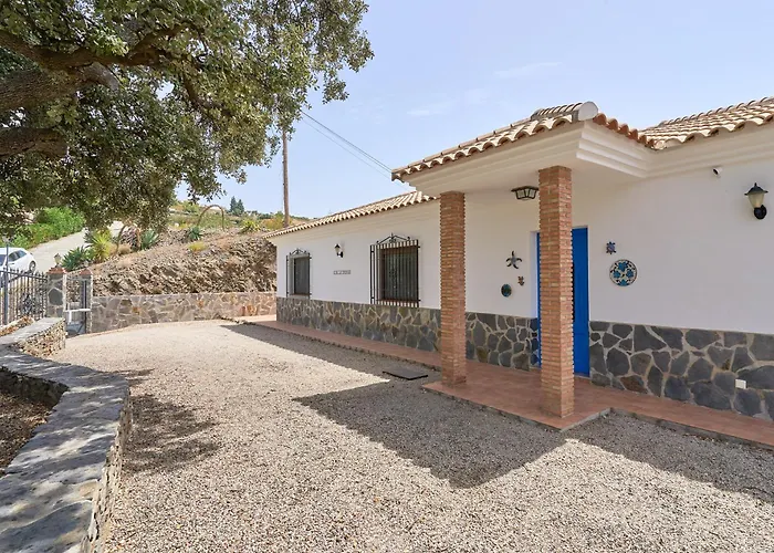 Casa Encinas Sayalonga